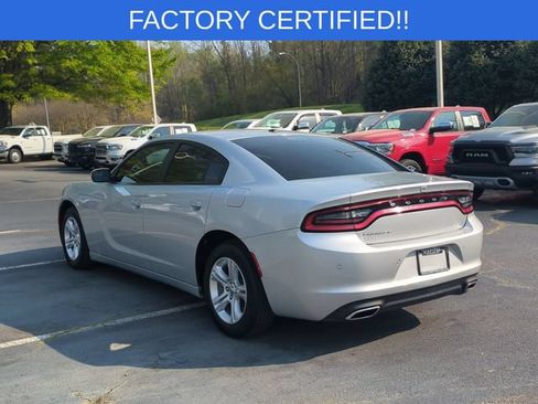 Used 2021 Dodge Charger SXT w/ Leather Interior Group RWD image 3