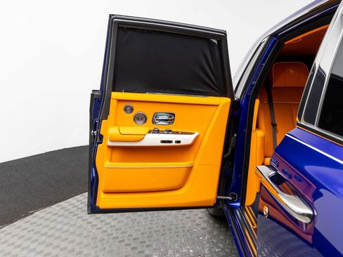Used 2023 Rolls-Royce Phantom Sedan w/ The Phantom Package RWD image 56