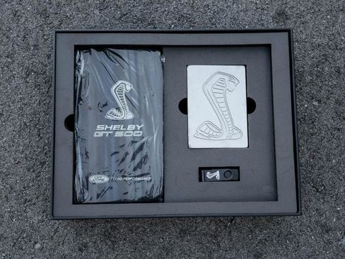 Used 2022 Ford Mustang Shelby GT500 w/ Technology Package image 29