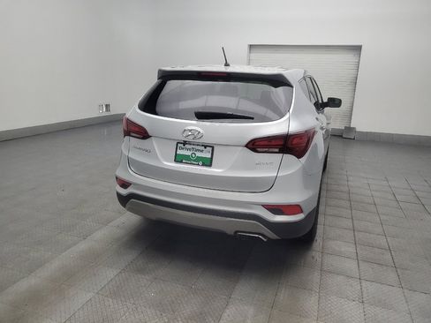 Used 2018 Hyundai Santa Fe Sport FWD image 7