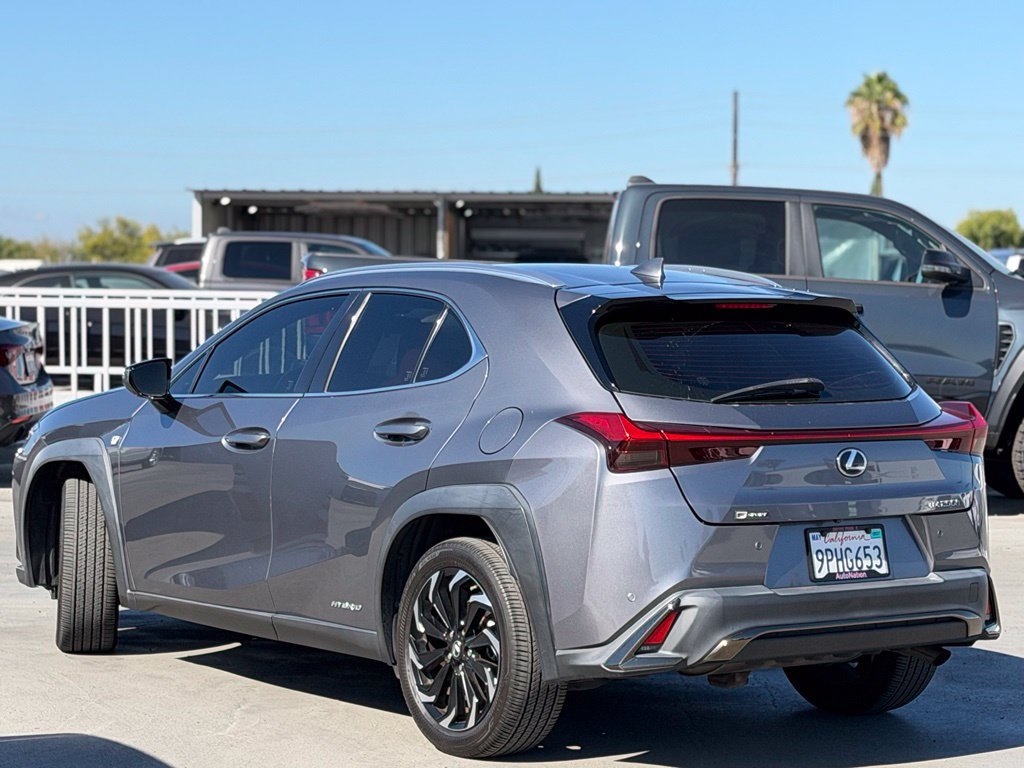 Used 2021 Lexus UX 250h F Sport w/ Accessory Package (Z1) AWD/4WD image 3