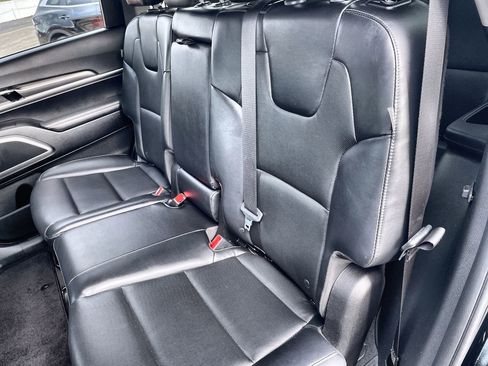 Used 2023 Kia Telluride LX image 20