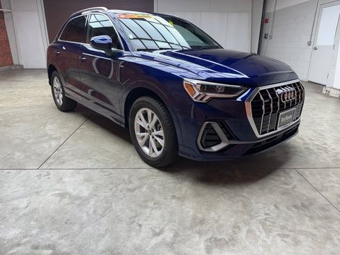 Used 2022 Audi Q3 2.0T Premium Plus image 8