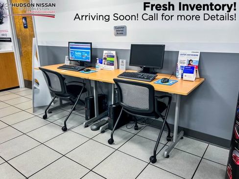 Used 2022 Chevrolet Blazer LT w/ Sound & Technology Package image 15