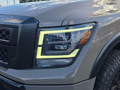 Used 2020 Nissan Titan PRO-4X w/ Pro-4x Utility Package image 18