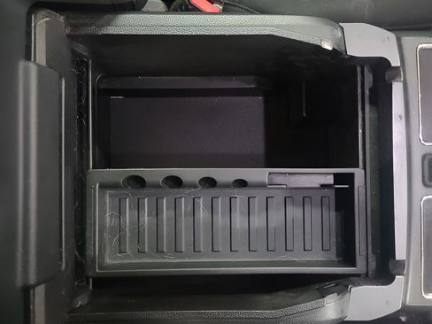 Used 2017 Ford F150 XLT w/ Equipment Group 302A Luxury image 19