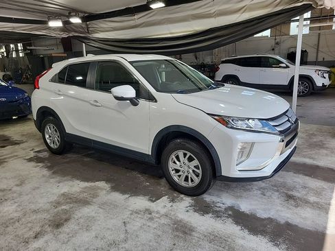 Used 2018 Mitsubishi Eclipse Cross ES AWD/4WD image 3