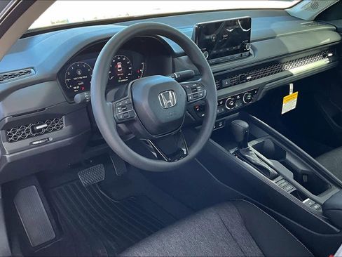 New 2025 Honda Accord SE image 8
