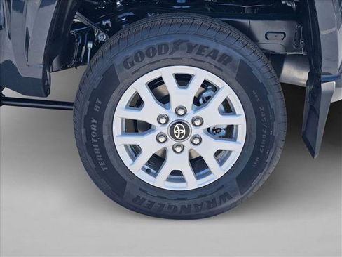 New 2026 Toyota Tacoma SR5 image 10