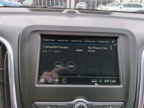 Used 2019 Chevrolet Equinox LT image 19