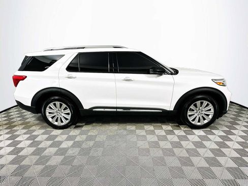 Used 2023 Ford Explorer Limited w/ Equipment Group 301A image 8