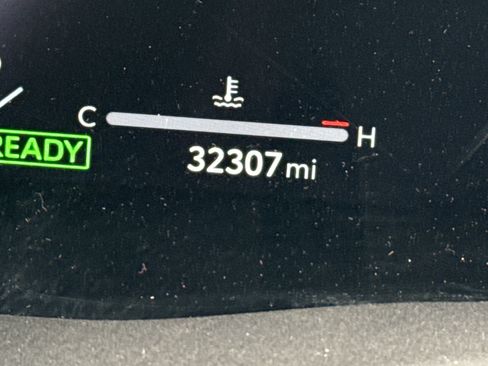 Used 2025 Toyota Camry XSE image 21