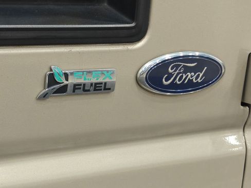 Used 2012 Ford E-350 and Econoline 350 XLT RWD image 30