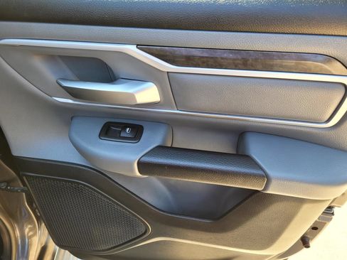 Used 2021 RAM 1500 Big Horn AWD/4WD image 10