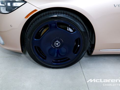 Used 2023 Mercedes-Benz Maybach S 680 4MATIC w/ Manufaktur Leather Package image 39