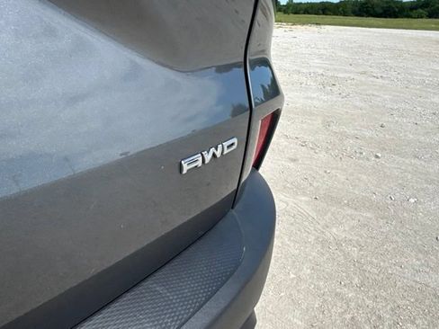 Used 2025 Ford Escape ST-Line AWD/4WD image 9