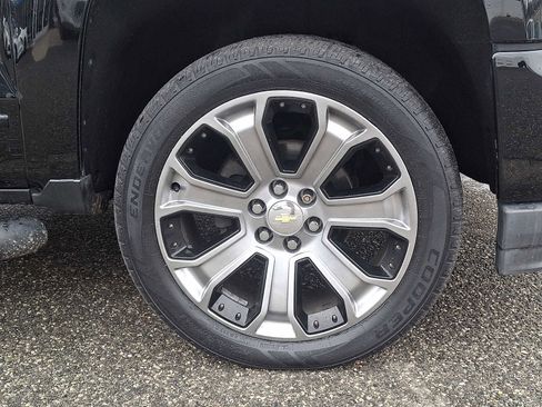 Used 2018 Chevrolet Silverado 1500 LT w/ All Star Edition image 8