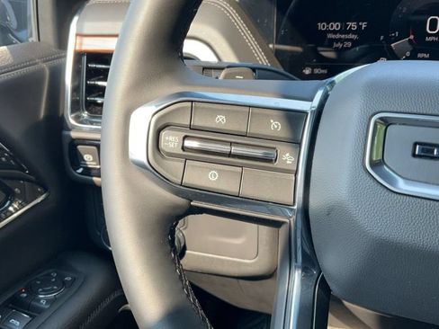 Used 2026 GMC Yukon XL Denali w/ Sun & Power Step Package AWD/4WD image 37