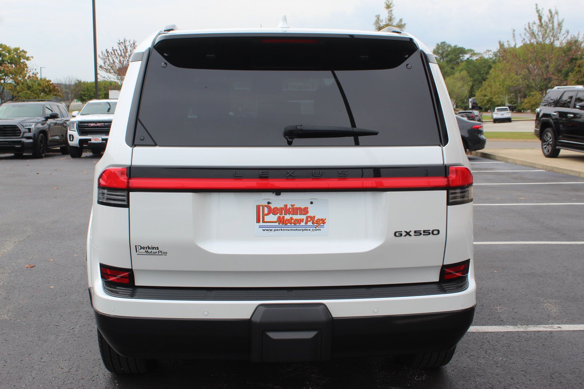 Used 2024 Lexus GX 550 w/ Accessory Package (Z1) AWD/4WD image 7