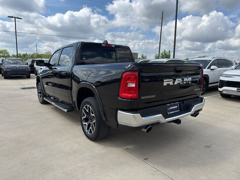 Used 2025 RAM 1500 Laramie AWD/4WD image 7