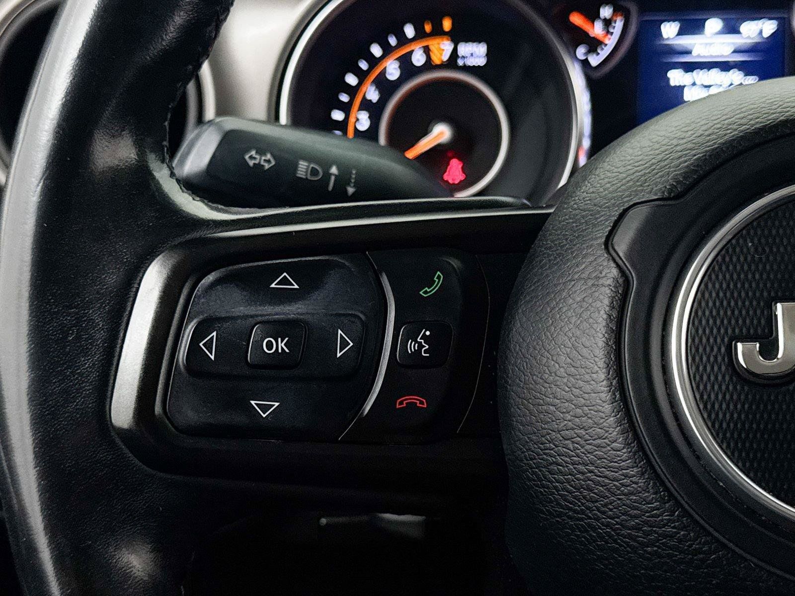 Used 2019 Jeep Wrangler Sport AWD/4WD image 30
