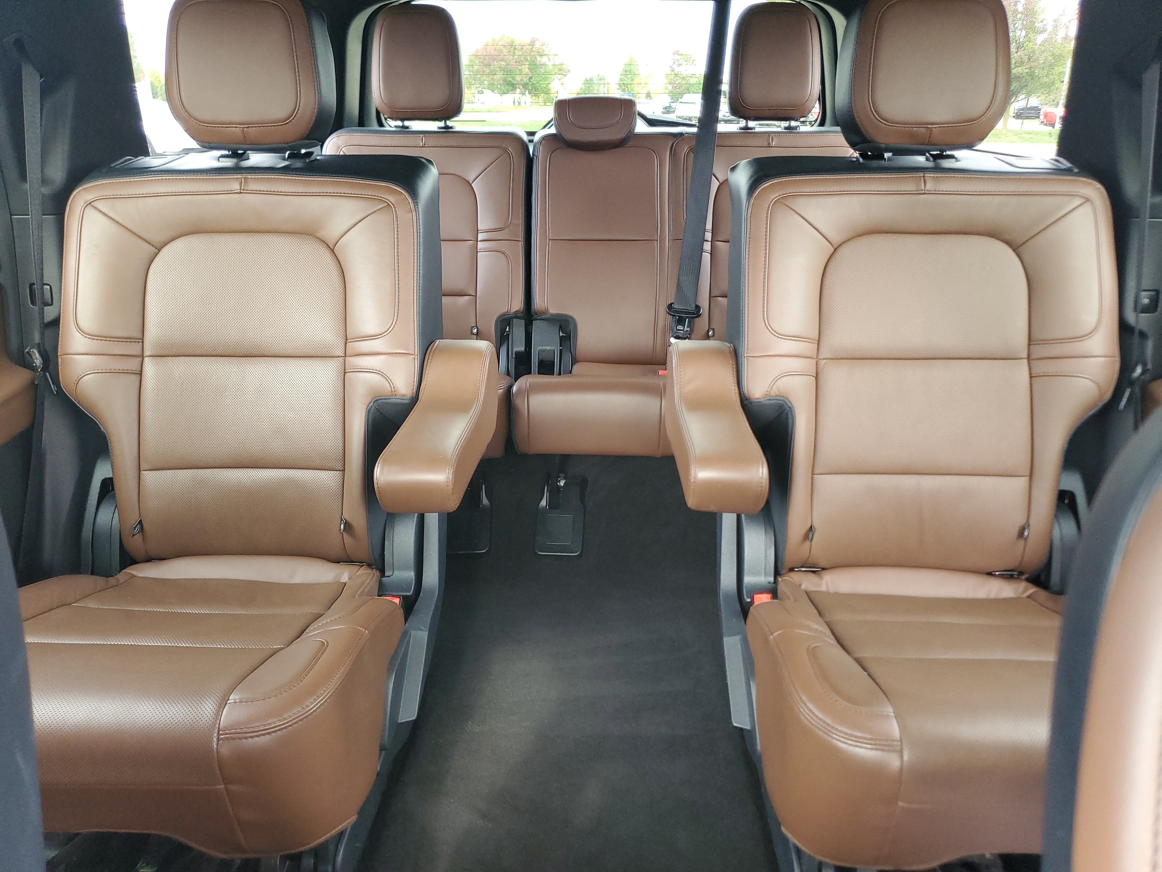 Used 2023 Lincoln Navigator Reserve AWD/4WD image 19