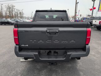 New 2025 Toyota Tacoma SR5 video 4