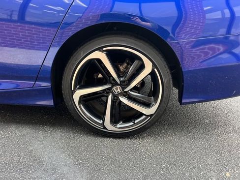 Used 2022 Honda Accord Sport image 8
