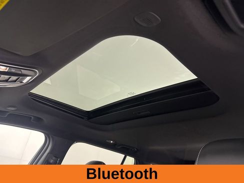 Used 2023 Jeep Grand Cherokee Laredo AWD/4WD image 10