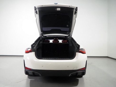 Used 2023 BMW i4 eDrive40 RWD image 49