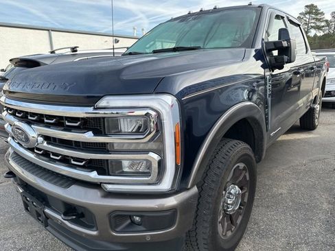 Used 2023 Ford F250 King Ranch image 14