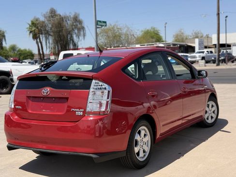 Used 2007 Toyota Prius Touring FWD image 19
