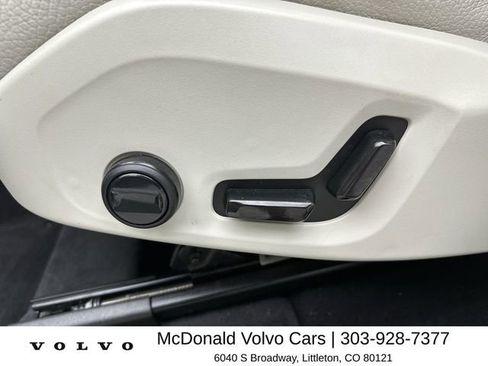Certified 2024 Volvo XC60 B5 Plus AWD/4WD image 12