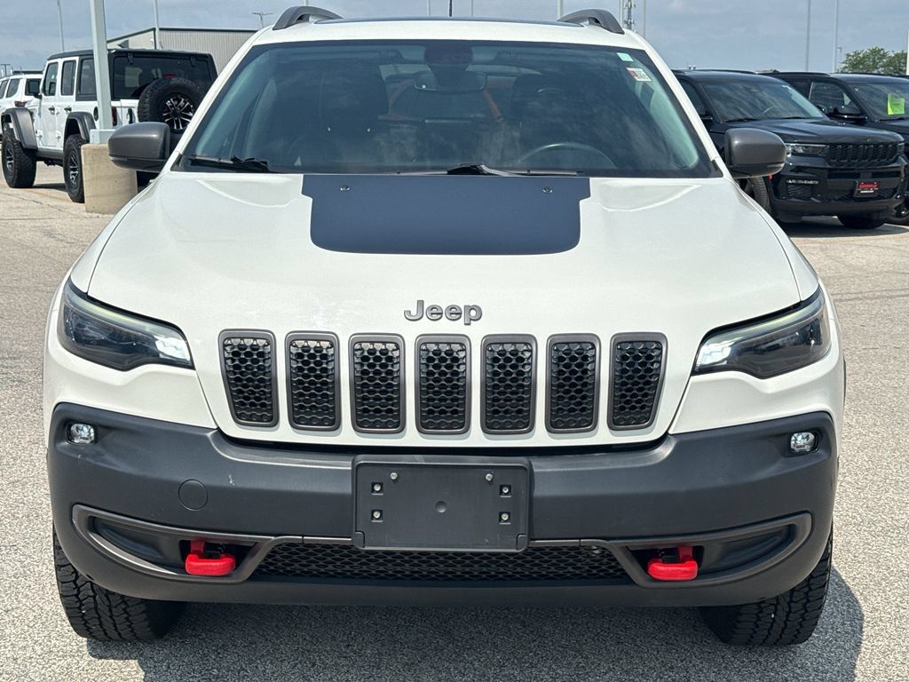 Used 2019 Jeep Cherokee Trailhawk AWD/4WD image 3