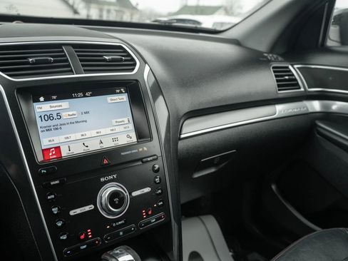 Used 2019 Ford Explorer Sport image 22