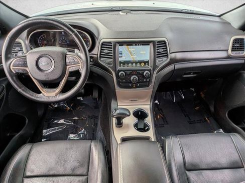 Used 2014 Jeep Grand Cherokee Limited w/ Luxury Group II RWD image 16