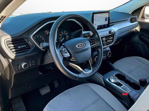 Used 2022 Ford Escape SE w/ SE Sport Appearance Package image 20