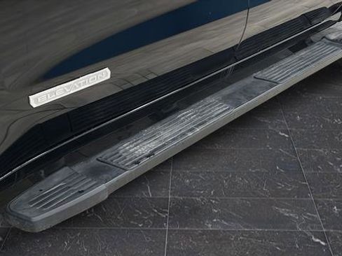 Used 2024 GMC Sierra 1500 Elevation w/ LPO, Elevation Black Package image 36