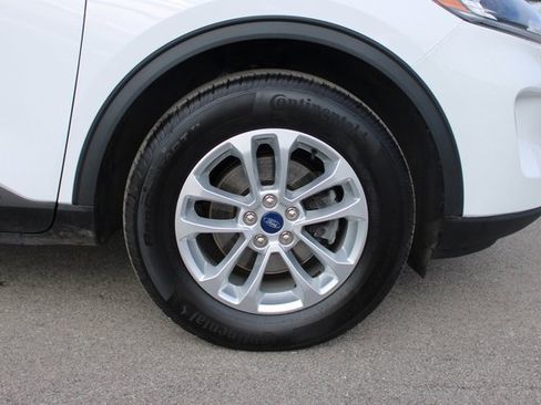 Used 2022 Ford Escape SE w/ Cold Weather Package image 37
