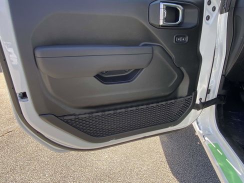 New 2026 Jeep Wrangler Sport AWD/4WD image 11