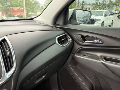 Used 2021 Chevrolet Equinox LT AWD/4WD image 22
