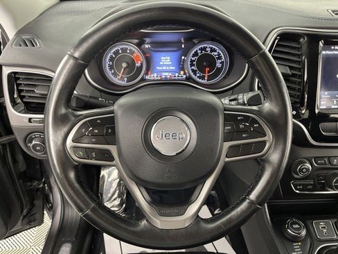 Used 2019 Jeep Cherokee Limited AWD/4WD image 17