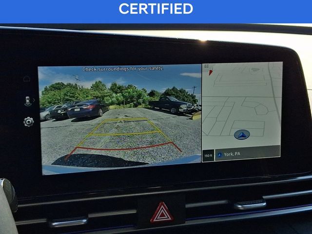 Used 2025 Hyundai Elantra SEL FWD image 19
