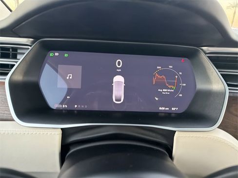 Used 2017 Tesla Model X 100D image 11