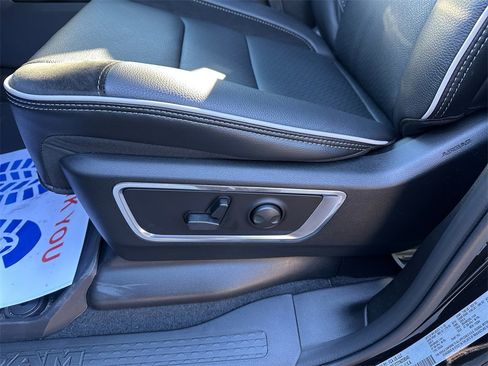 Certified 2026 RAM 1500 Laramie w/ Night Edition image 30