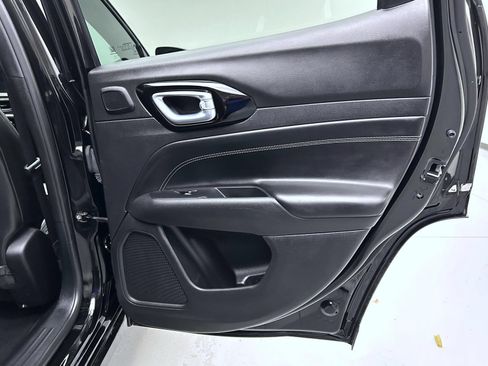 Used 2023 Jeep Compass High Altitude AWD/4WD image 17
