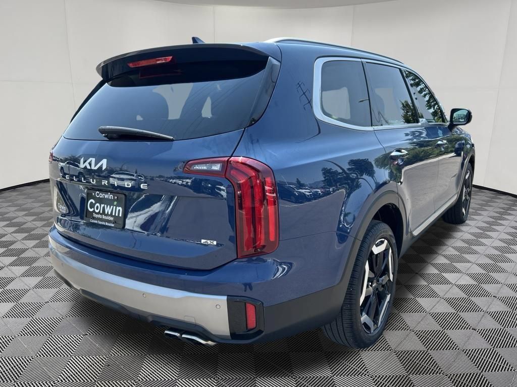 Used 2025 Kia Telluride S AWD/4WD image 8