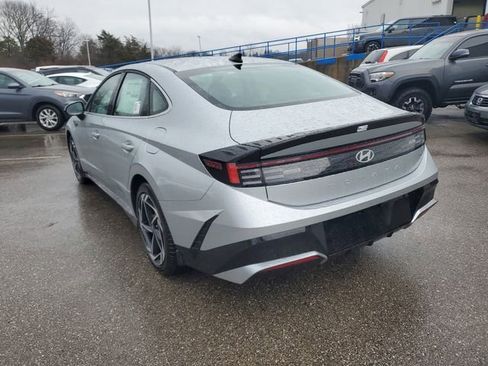 New 2026 Hyundai Sonata SEL image 3