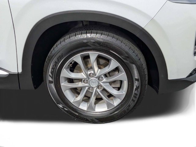 Used 2020 Hyundai Santa Fe SE AWD/4WD image 11