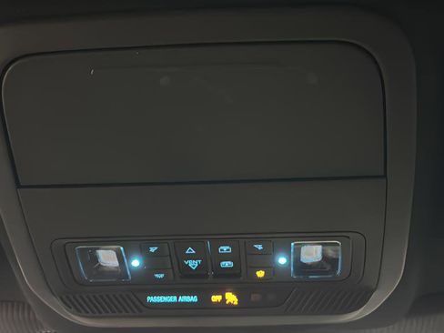 Used 2025 Ford Explorer Platinum w/ LUX Leather Package image 19